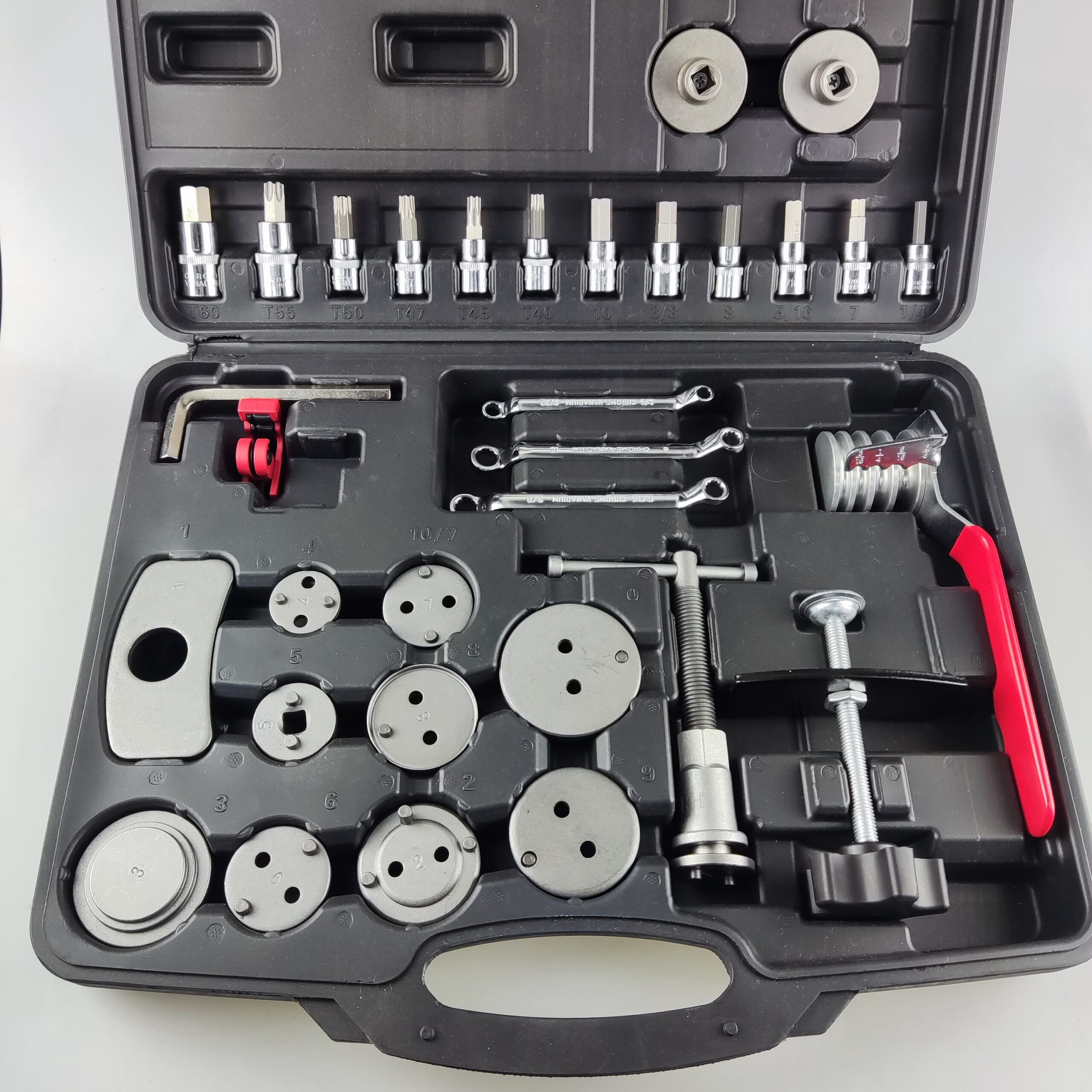 32PCS Universal caliper wind back kit car repairing tools